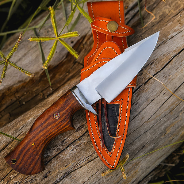 10" Handmade Damascus Hunting Knife with Walnut Handle