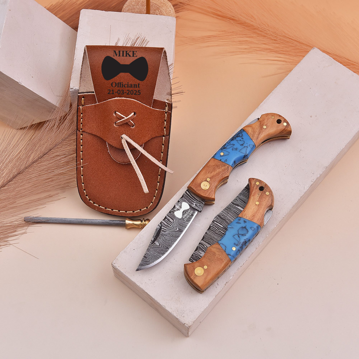 Personalized groomsmen knife gift set with sheath