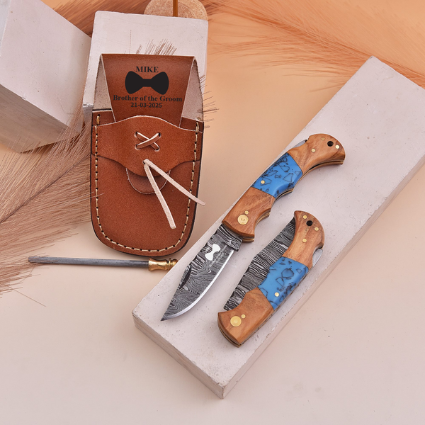 Personalized groomsmen knife gift set with sheath