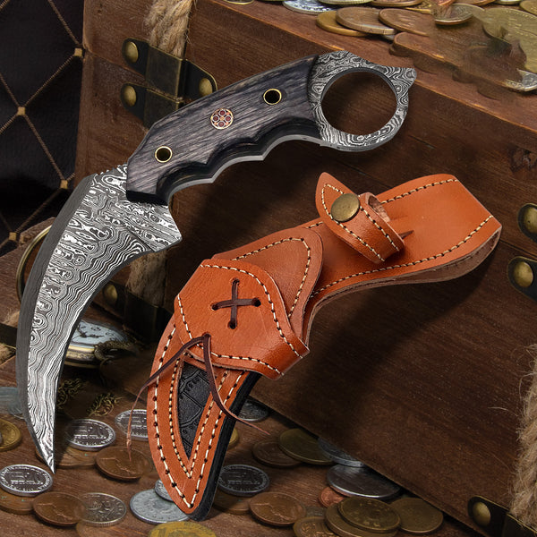 Handmade Damascus steel karambit knife with black pakkawood handle and leather sheath – 7.5 inch