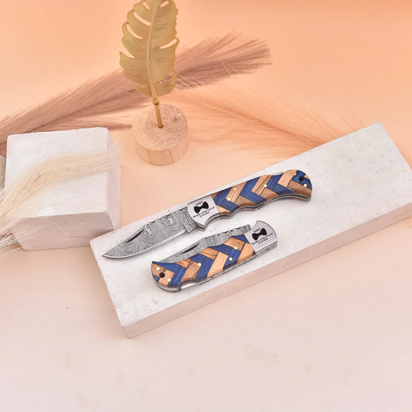 Brother of The Groom Resin & Wood Damascus Steel Hunting Knife
