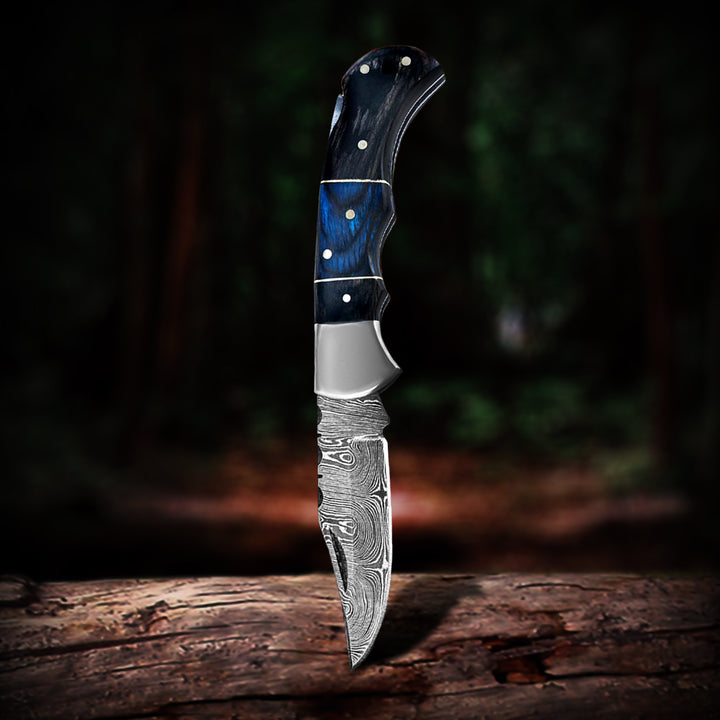 Personalized Damascus pocket knife with leather sheath